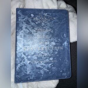 Blue Thomas Nelson Book